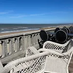 Les écuries à 12 Mn De Cabourg Сasa de vacaciones