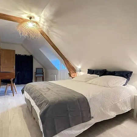 Vakantiehuis Les Ecuries A 12 Mn De Cabourg *