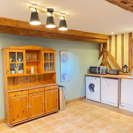 Les Ecuries A 12 Mn De Cabourg Goustranville