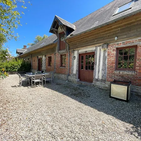 Les écuries à 12 Mn De Cabourg * Goustranville