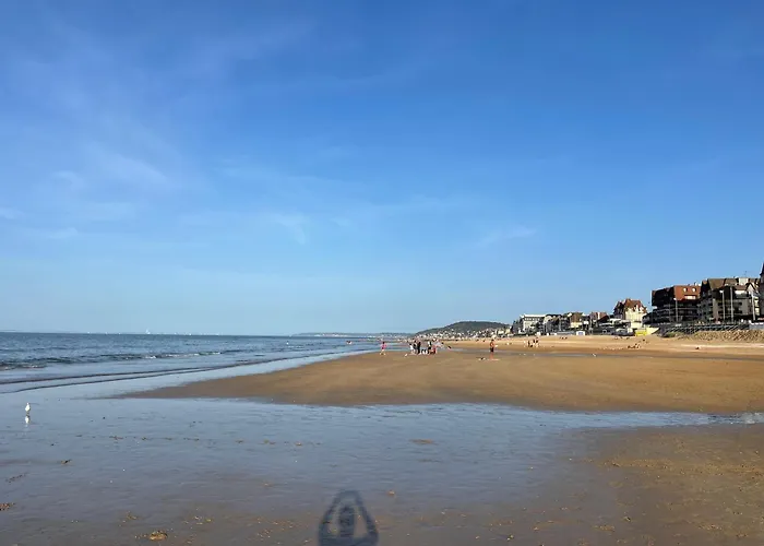 펜션 Les Ecuries A 12 Mn De Cabourg *