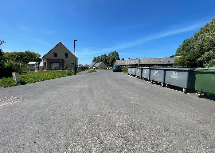 Holiday home Les Ecuries A 12 Mn De Cabourg